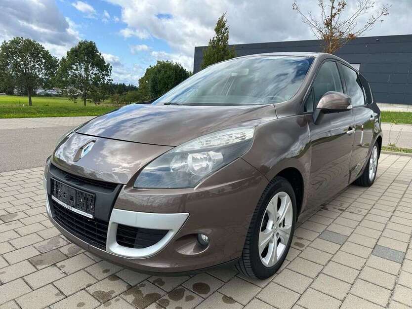 Renault Scenic 192.429 km 2.999 € Schönaich 71101
