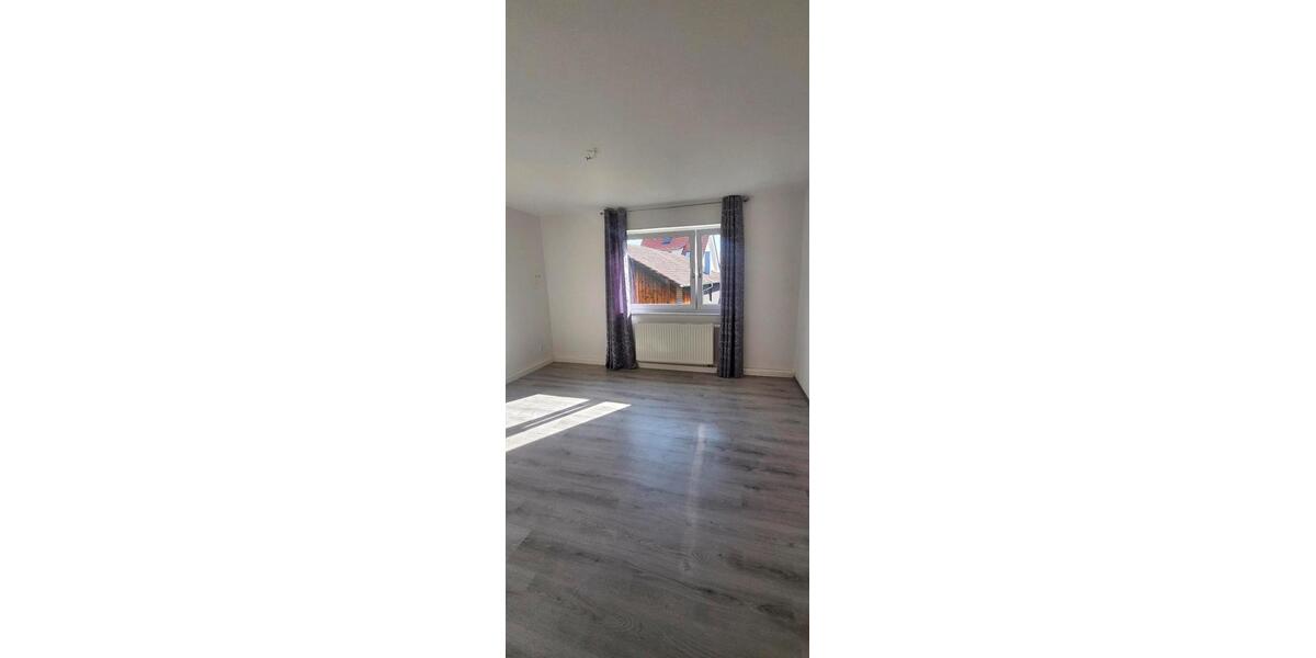 Etagenwohnung Esslingen am Neckar Oberesslingen - 3 Zimmer, 66 m&sup2;, 1.150&euro; | Angebot:27600613