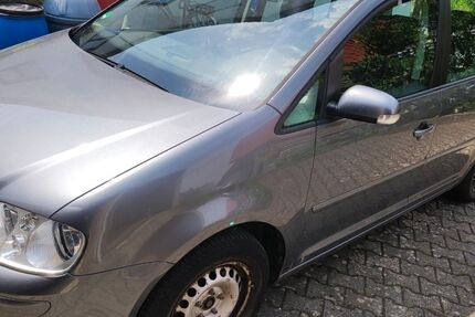 VW Touran 250.000 km 1.480 &euro; Filderstadt 70794