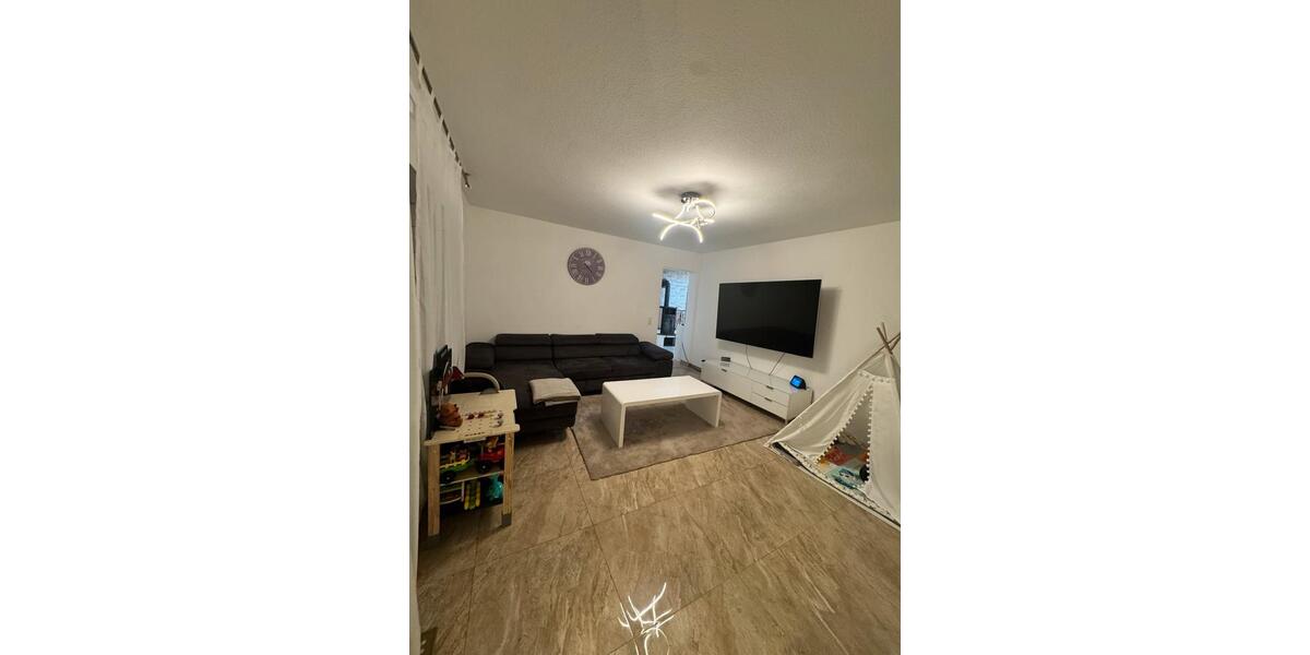 Etagenwohnung Esslingen am Neckar Oberesslingen - 3.5 Zimmer, 84 m&sup2;, 329.000&euro; | Angebot:24693826