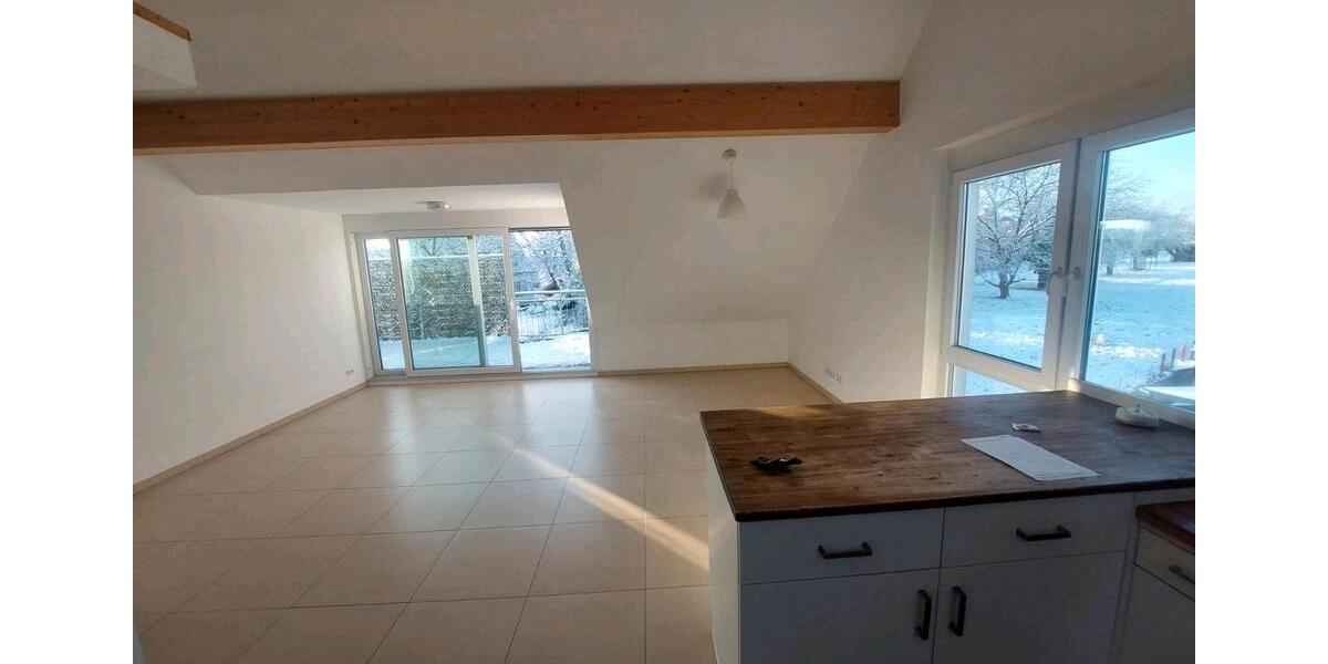 Dachgeschoßwohnung Ostfildern - 5 Zimmer, 130 m&sup2;, 1.650&euro; | Angebot:24605853