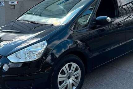 Ford S-Max 242.000 km 3.600 € Holzgerlingen 71088