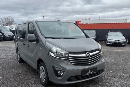 Opel Vivaro 181.000 km 11.999 &euro; Sachsenheim 74343
