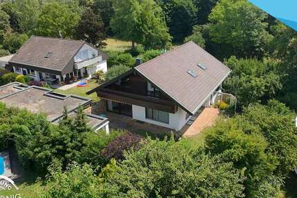 Haus zum Kaufen in Böblingen 990.000 € 247 m² 6 zimmer