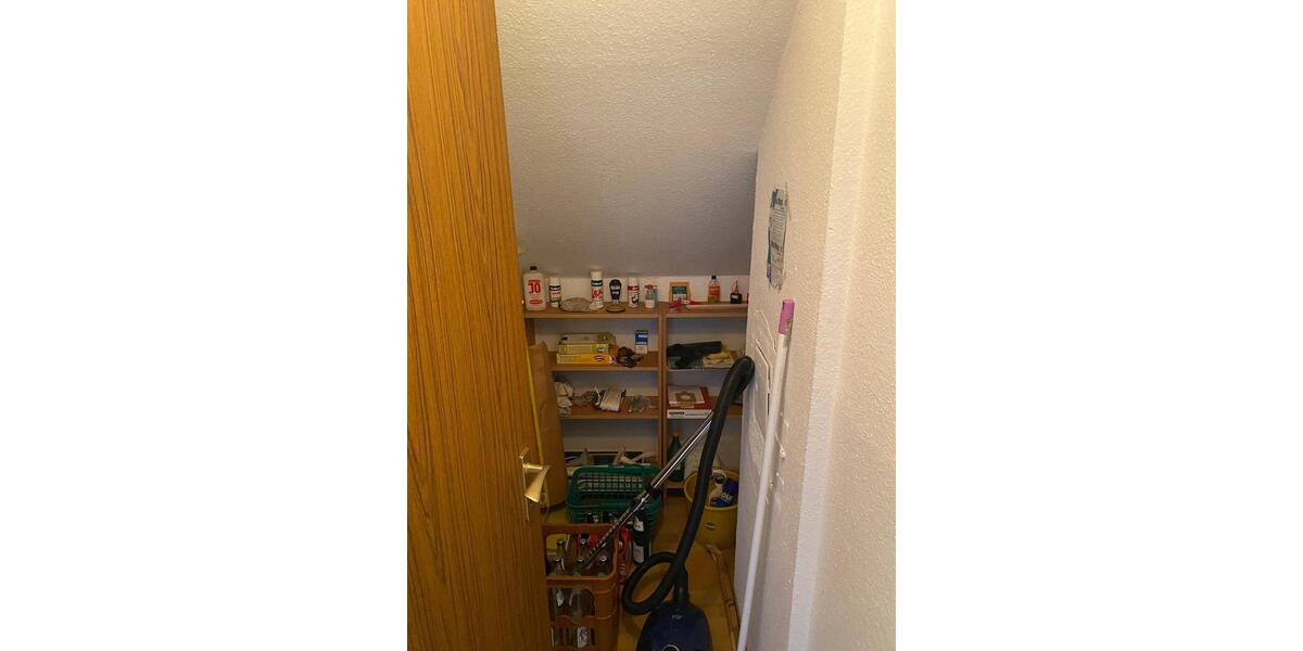 Dachgeschoßwohnung Pforzheim Eutingen - 2.5 Zimmer, 85 m&sup2;, 990&euro; | Angebot:25840419