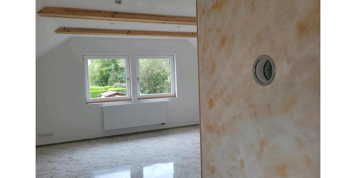 Dachgeschoßwohnung Pforzheim Dillweißenstein - 2 Zimmer, 64 m&sup2;, 610&euro; | Angebot:27610016