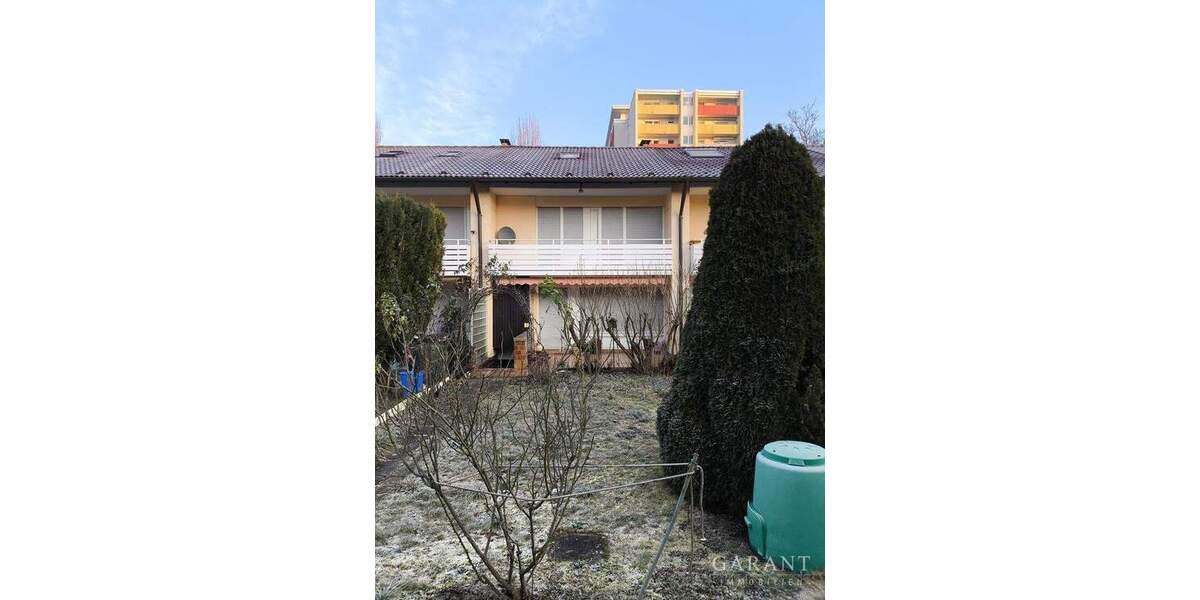 Reihenmittelhaus in sehr guter, bevorzugter Lage! 5 zimmer