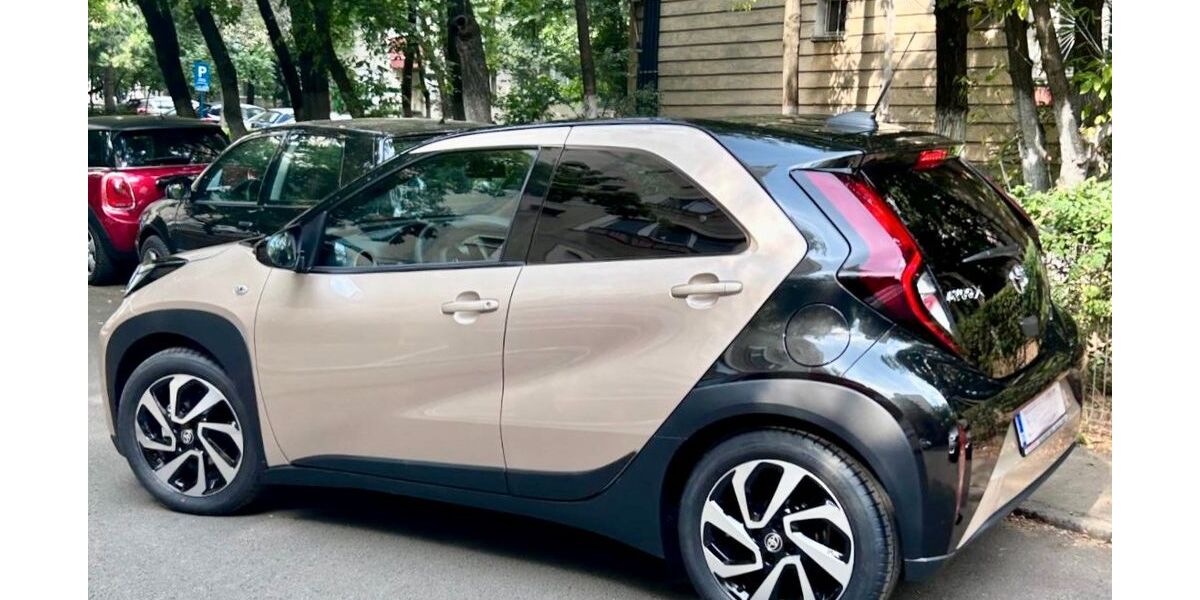 Toyota Aygo (X) 6.900 km 15.600 € Filderstadt 70794