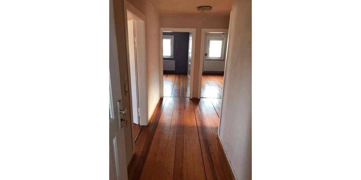 Mehrfamilienhaus, Wohnhaus Metzingen - 9 Zimmer, 240 m&sup2;, 690.000&euro; | Angebot:24256431