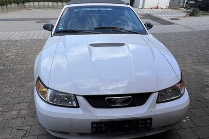 Ford Mustang 110.000 km 7.000 € Nagold 72202