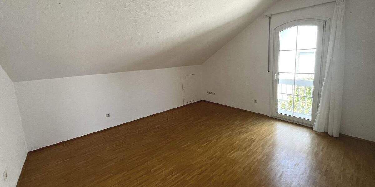 Einfamilienhaus Stuttgart Nord - 7 Zimmer, 242 m&sup2;, 1.690.000&euro; | Angebot:25727195