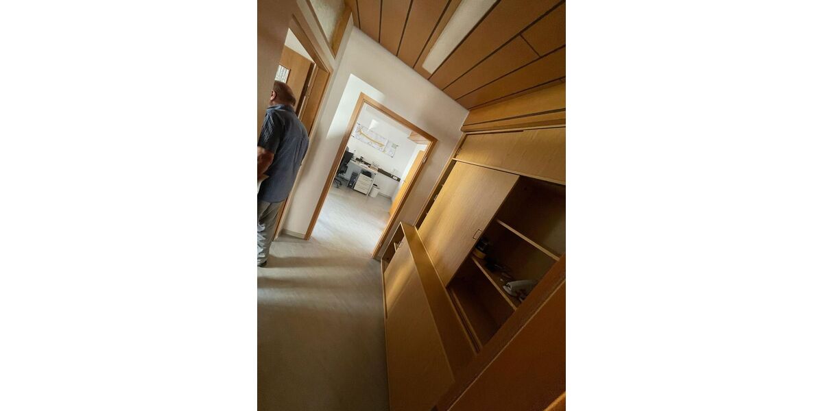 Funktionale Büro- oder Praxisfläche in Nürtingen - Gewerbeobjekt Nürtingen Neckarhausen | Angebot:27608203