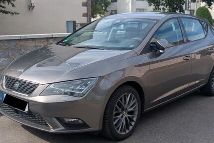 Seat Leon 78.800 km 9.900 &euro; Ditzingen 71254