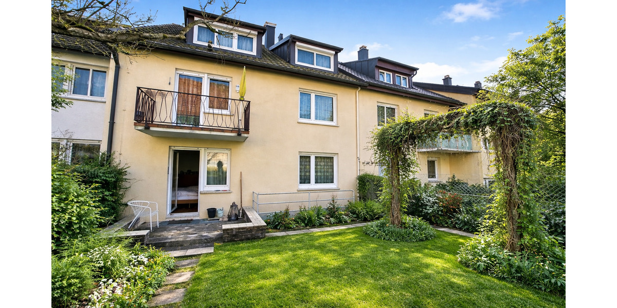 Mehrfamilienhaus, Wohnhaus Stuttgart Degerloch - 8 Zimmer, 181 m&sup2;, 778.000&euro; | Angebot:25836698