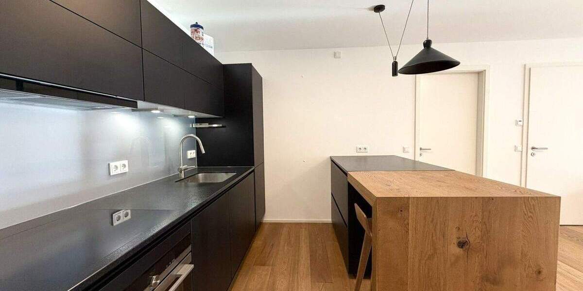 Etagenwohnung Stuttgart Stuttgart-Nord Nord - 2 Zimmer, 70 m&sup2;, 1.575&euro; | Angebot:24687763