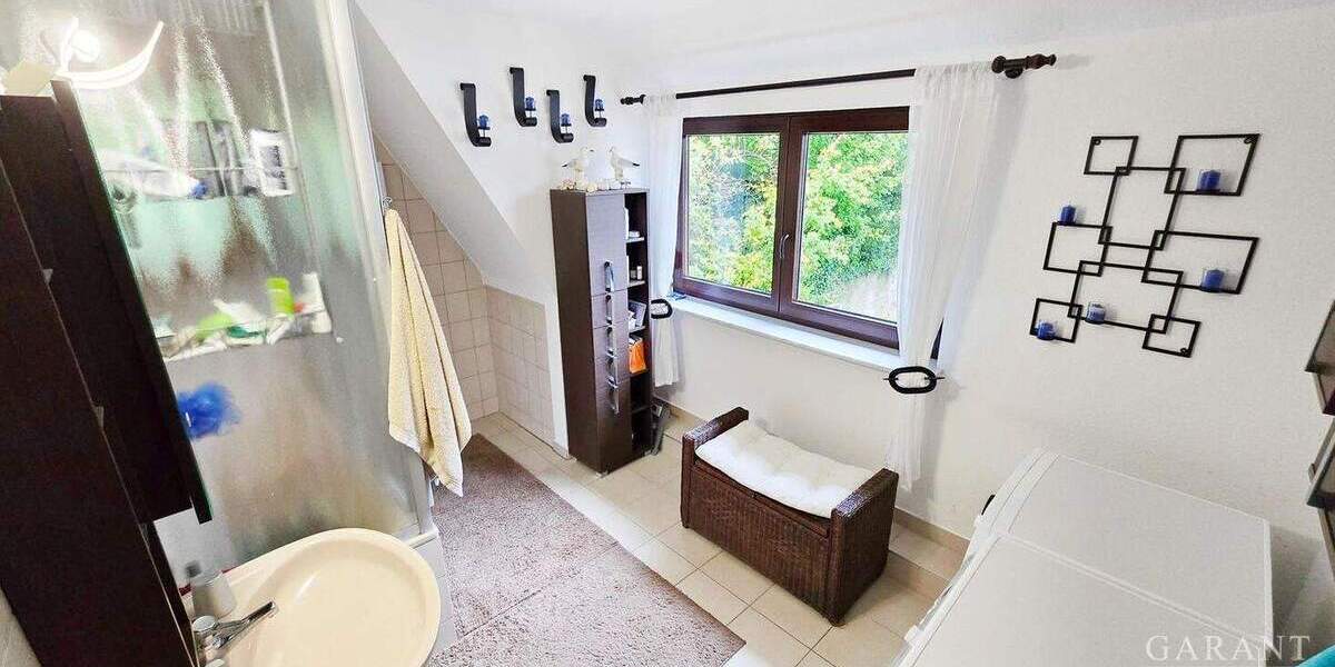 Mehrfamilienhaus, Wohnhaus Stuttgart Rohracker - 7 Zimmer, 198 m&sup2;, 1.000.000&euro; | Angebot:24836483