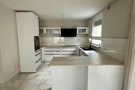 Stuttgart-Zuffenhausen 2 Zimmer-Wohnung mit großer Terrasse 2 zimmer