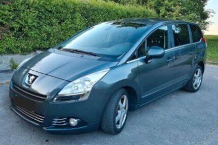 Peugeot 5008 158.000 km 4.700 &euro; Stuttgart 70619