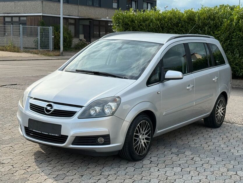 Opel Zafira 229.100 km 2.499 € Metzingen 72555