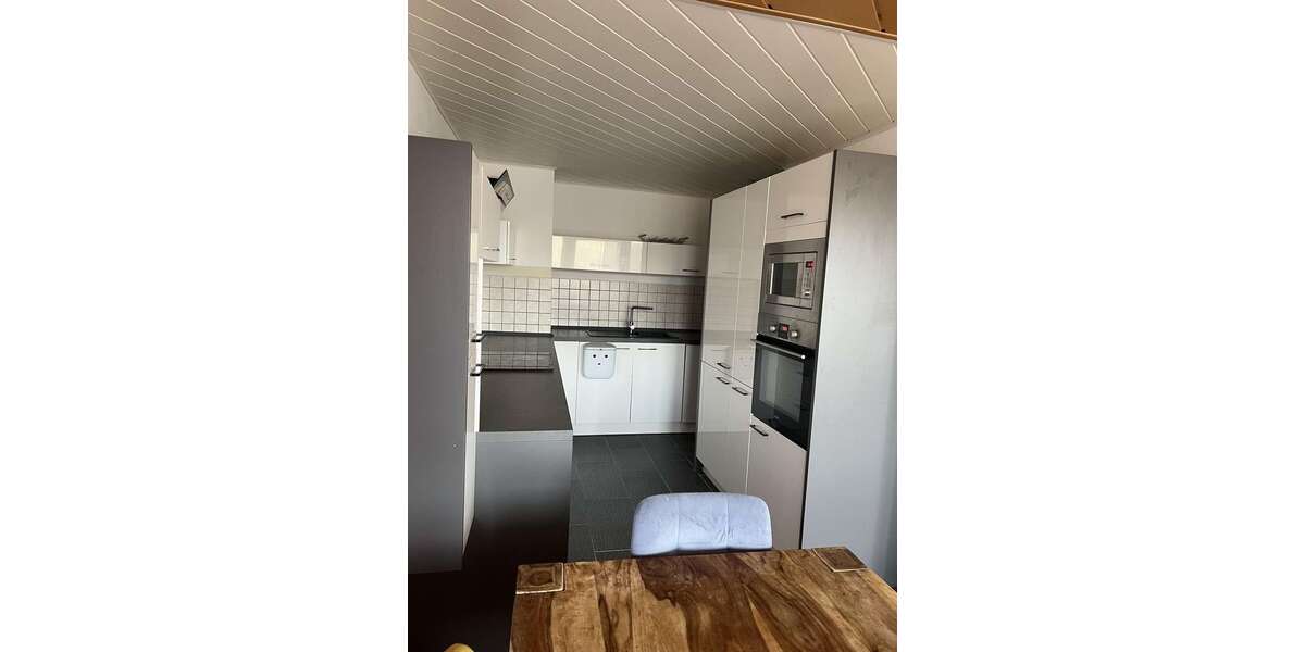 Etagenwohnung Sindelfingen Sindelfingen (Stadt) - 3 Zimmer, 86 m&sup2;, 1.250&euro; | Angebot:27031010