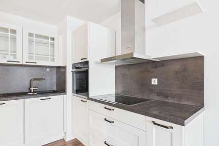 Wohnung Sindelfingen Eichholz - 3 Zimmer, 86 m&sup2;, 1.300&euro; | Angebot:25902107