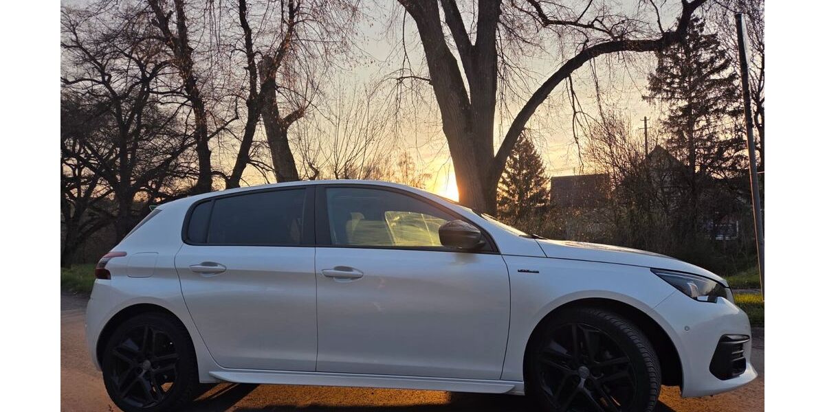 Peugeot 308 99.000 km 16.500 &euro; Grafenau 71120