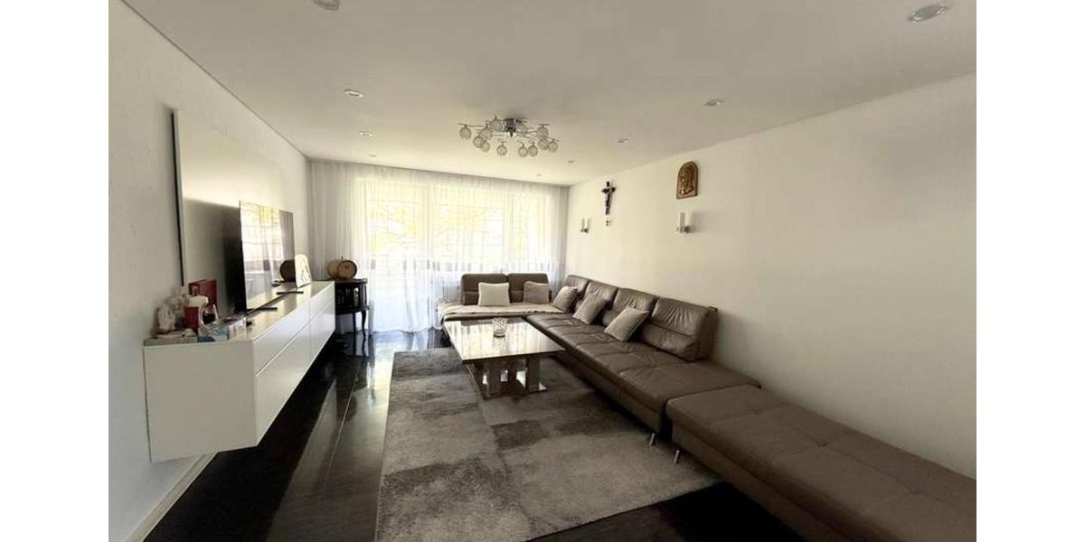 Etagenwohnung Böblingen - 4 Zimmer, 100 m&sup2;, 420.000&euro; | Angebot:26680973
