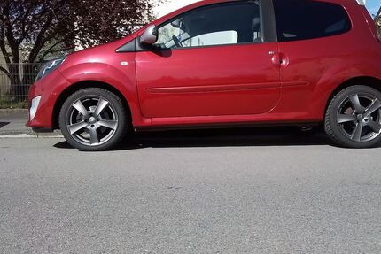 Renault Twingo 131.000 km 3.900 &euro; stuttgart 70567
