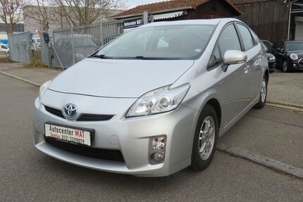 Toyota Prius 193.000 km 6.950 € Fellbach 70736