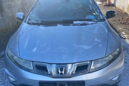 Honda Civic 305.000 km 2.200 &euro; Tübingen 72070