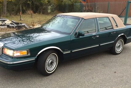 Lincoln Town Car 95.000 km 40.000 &euro; Remseck 71686