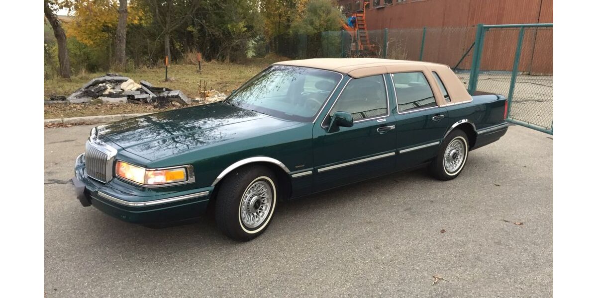 Lincoln Town Car 95.000 km 40.000 &euro; Remseck 71686