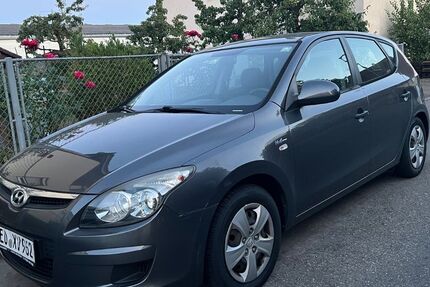 Hyundai i30 134.700 km 2.150 € Leonberg 71229