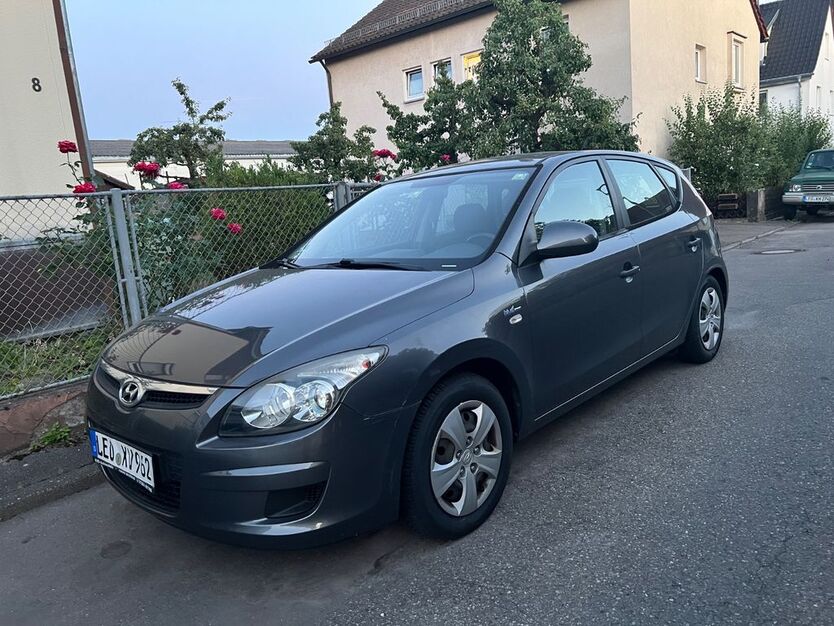 Hyundai i30 134.700 km 2.150 € Leonberg 71229