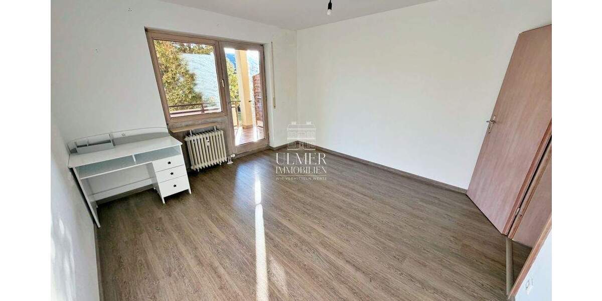 Etagenwohnung Böblingen Dagersheim - 4 Zimmer, 94 m&sup2;, 399.000&euro; | Angebot:24830681