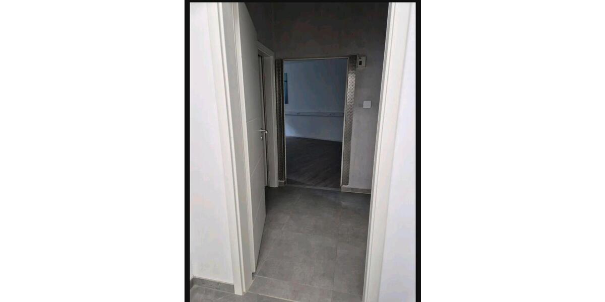 Gewerbeobjekt Tamm - 1.900&euro; | Angebot:25352522