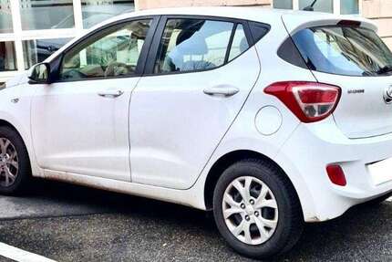 Hyundai i10 52.000 km 9.000 &euro; Stuttgart 70567