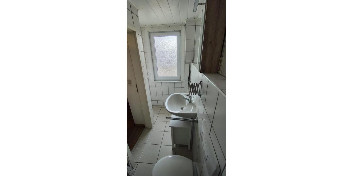 Etagenwohnung Esslingen am Neckar Brühl - 3 Zimmer, 53 m&sup2;, 450&euro; | Angebot:24316413