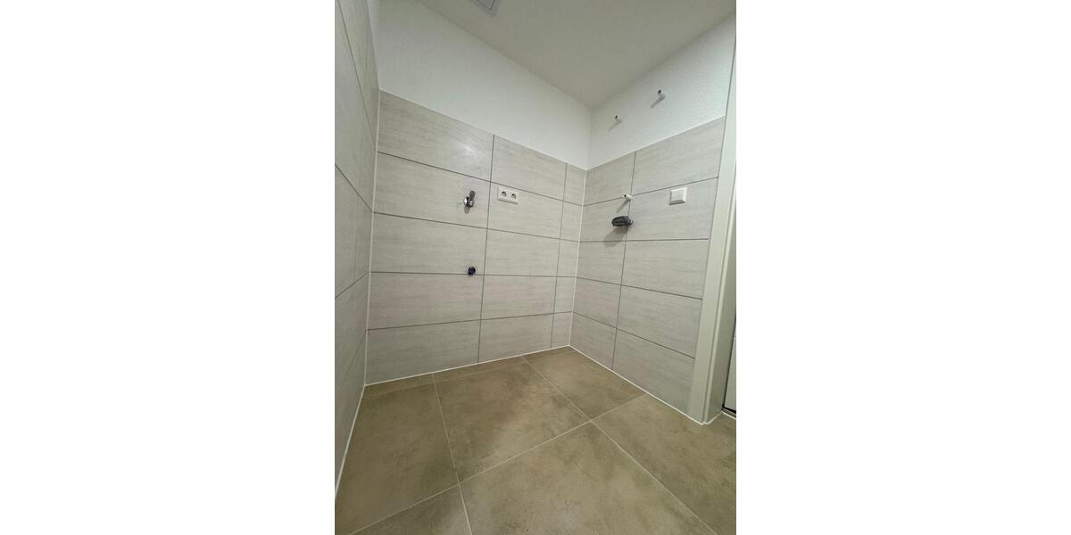 Etagenwohnung Sachsenheim - 5 Zimmer, 94 m&sup2;, 1.070&euro; | Angebot:24598425