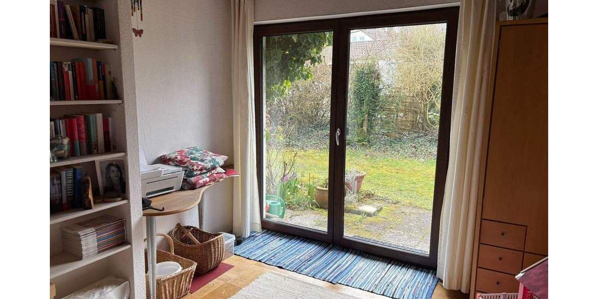 Mehrfamilienhaus, Wohnhaus Dettenhausen - 6 Zimmer, 189 m&sup2;, 620.000&euro; | Angebot:25898561