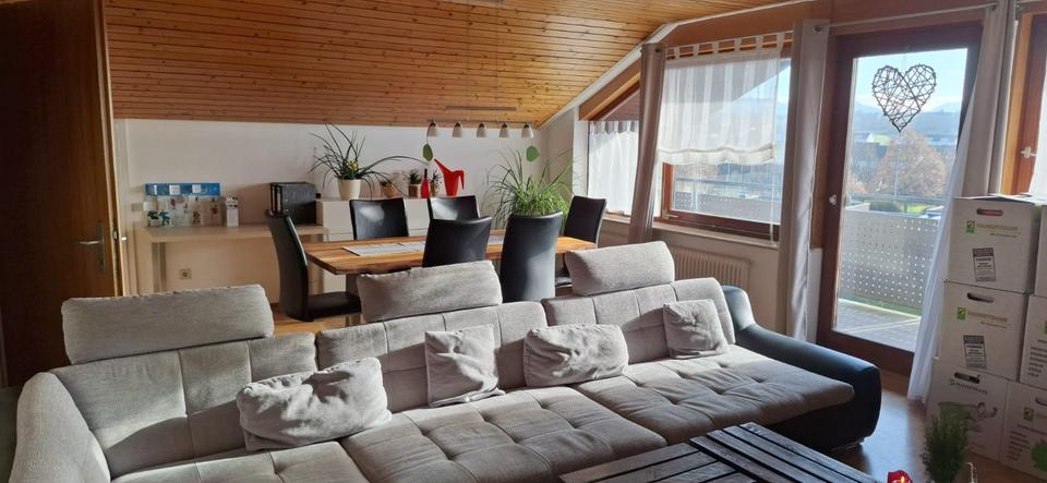 Dachgeschoßwohnung Reutlingen Altenburg - 3 Zimmer, 67 m&sup2;, 295.000&euro; | Angebot:24371378