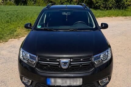 Dacia Logan 70.000 km 8.500 &euro; Gerlingen 70839