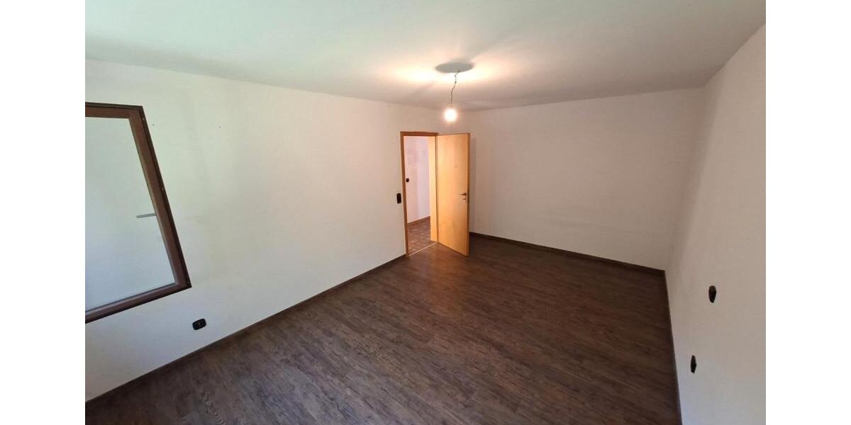 Erdgeschoßwohnung Filderstadt - 4 Zimmer, 115 m&sup2;, 450.000&euro; | Angebot:27263491
