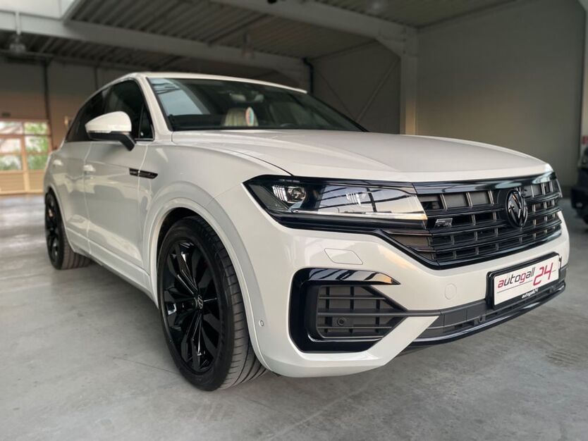 VW Touareg 108.500 km 44.299 € Altensteig 72213