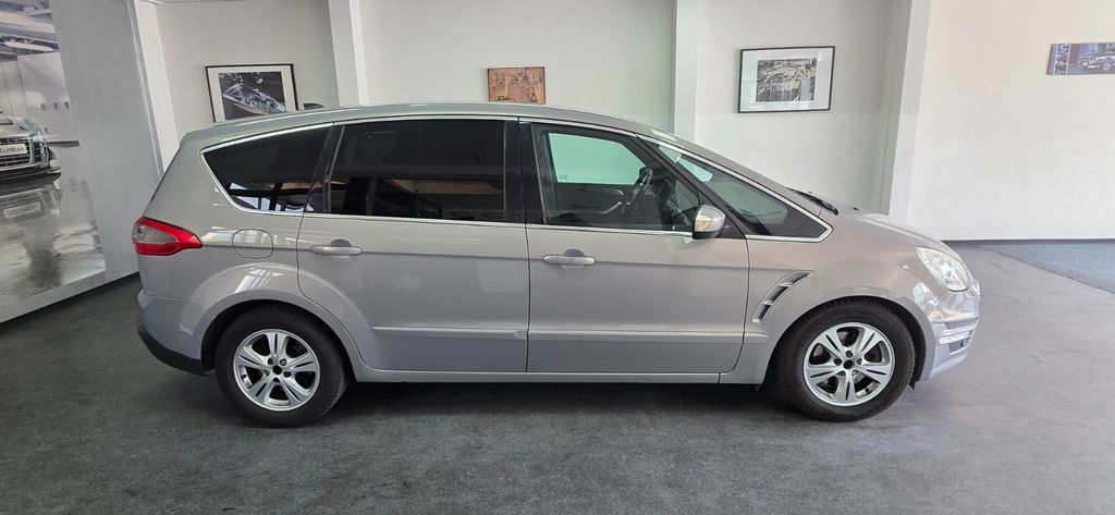 Ford S-Max 194.000 km 4.990 &euro; Asperg/Ludwigsburg bei Stuttgart 71679