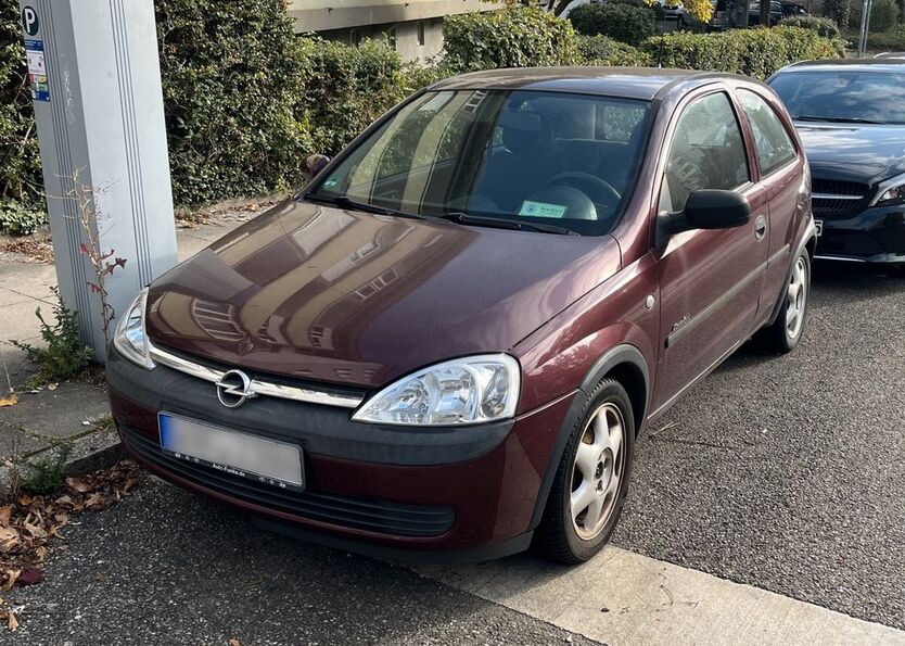 Opel Corsa 147.000 km 750 € Stuttgart 70174