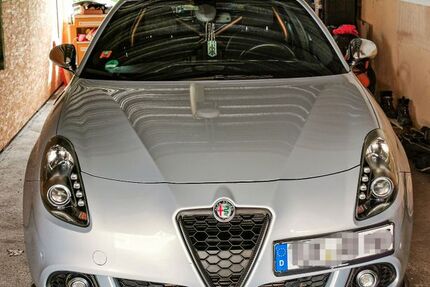 Alfa Romeo Giulietta 109.500 km 12.900 &euro; Pliezhausen 72124