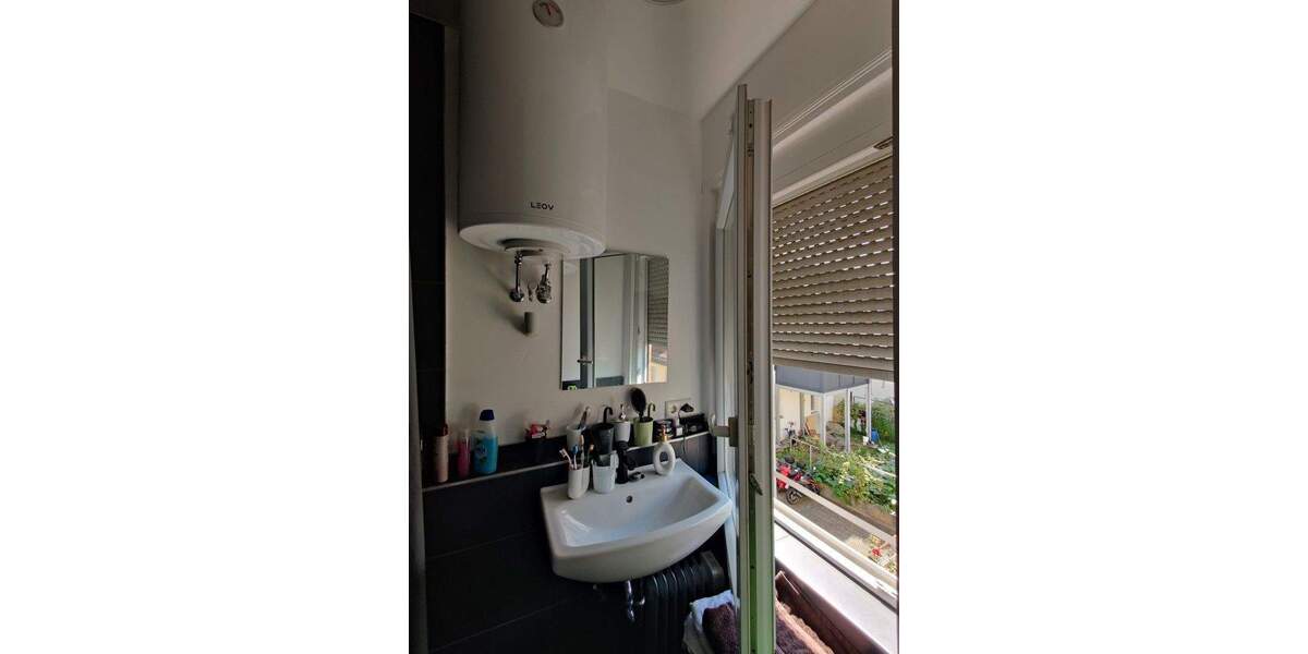 Etagenwohnung Esslingen am Neckar Pliensauvorstadt - 2 Zimmer, 61 m&sup2;, 790&euro; | Angebot:24801408