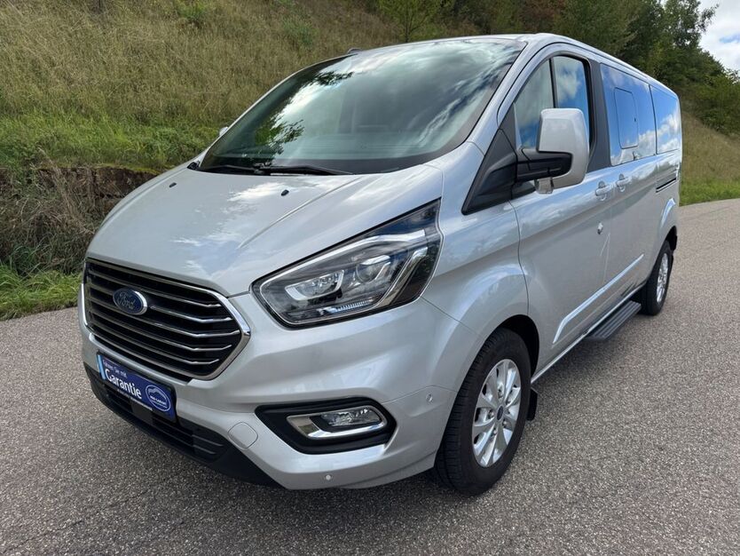 Ford Tourneo Custom 47.000 km 31.500 € Leonberg 71229