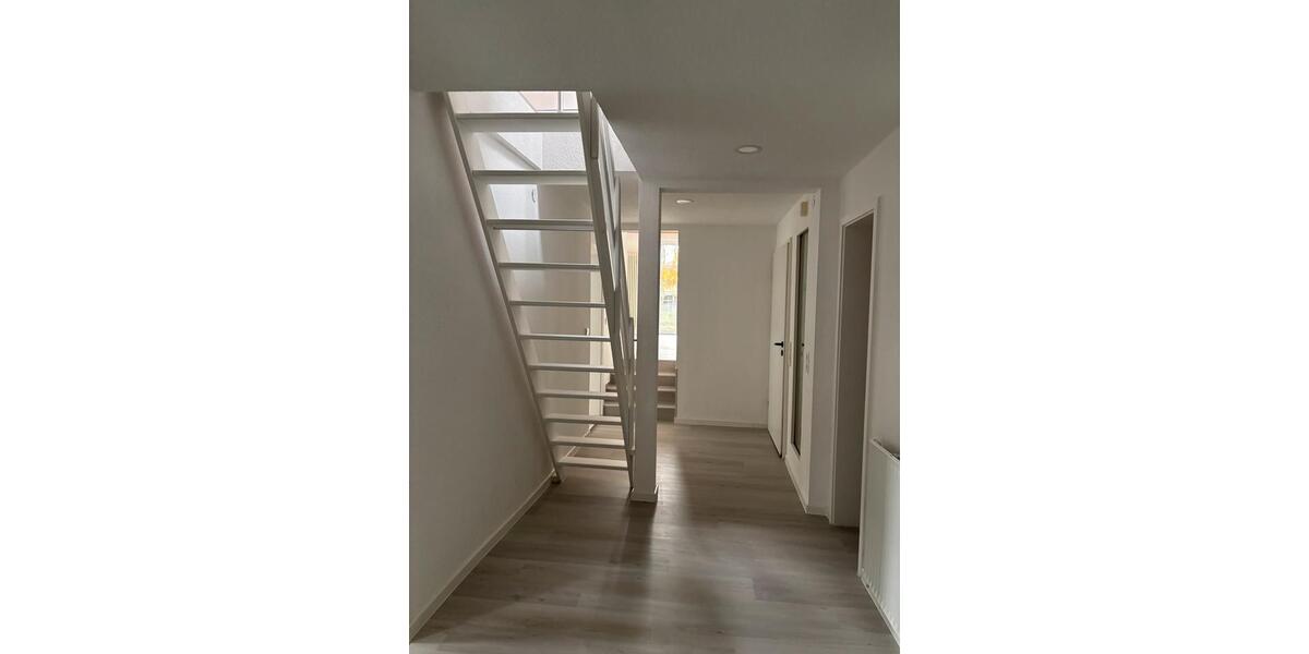 Maisonettenwohnung Korntal-Münchingen Münchingen - 5 Zimmer, 128 m&sup2;, 1.800&euro; | Angebot:24485138